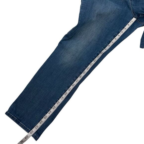 NYDJ Medium wash lightly distressed ankle length jeans size 14 - Picture 4 of 6